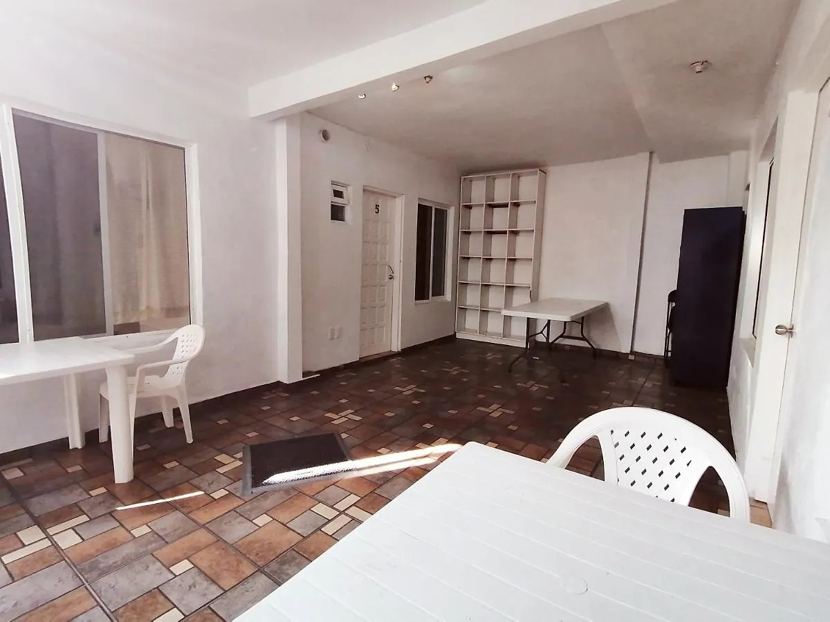 호스텔 Hostal Maple 케레타로