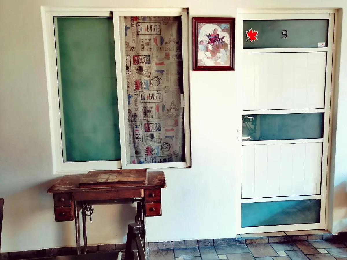 Hostal Maple Querétaro