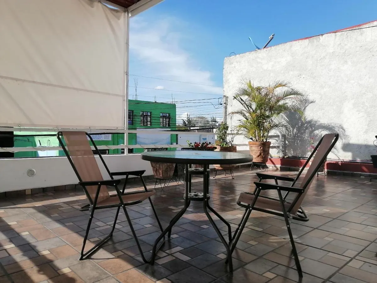 Hostal Maple Querétaro 0*,